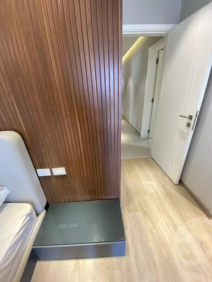 https://aqarmap.com.eg/en/listing/4170303-for-sale-cairo-el-sheikh-zayed-city-compounds-kmbwnd-fyldj-wyst-dr-llttwyr