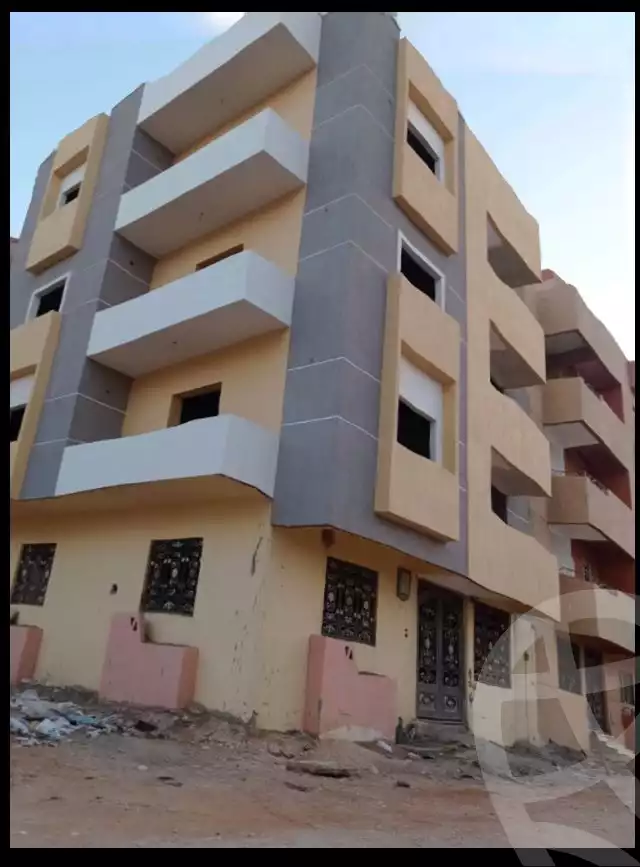 https://aqarmap.com.eg/ar/listing/4171700-for-sale-sohag-mdyn-swhj-ljdyd-lhy-lwl