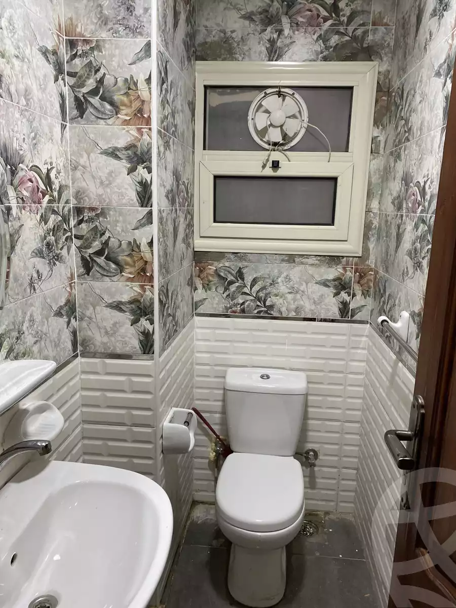 https://aqarmap.com.eg/ar/listing/4173614-for-rent-cairo-maadi-ring-road-medium-plateau-6th-zone-salah-eldeen-alayobi-st