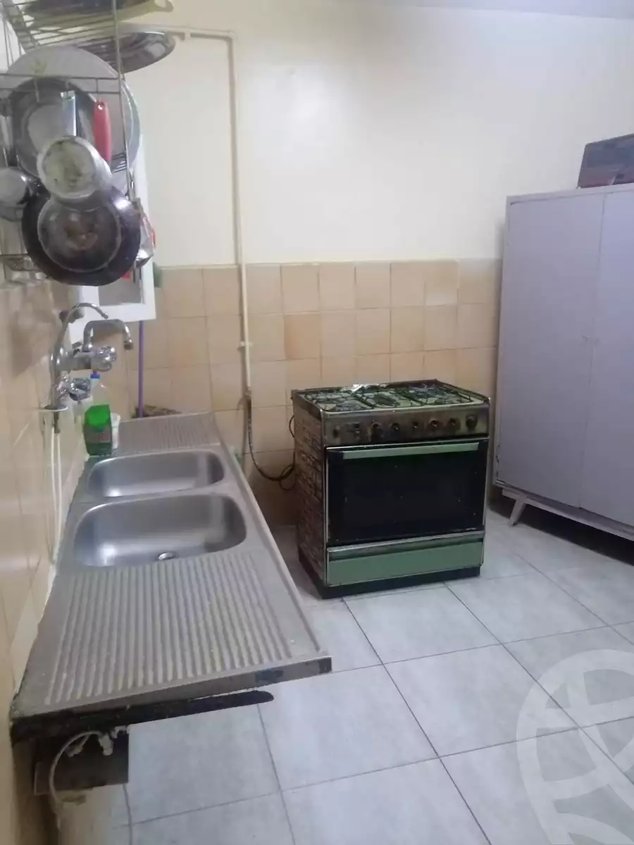 https://aqarmap.com.eg/en/listing/4176106-for-sale-cairo-helwan-kwrnysh-hlwn