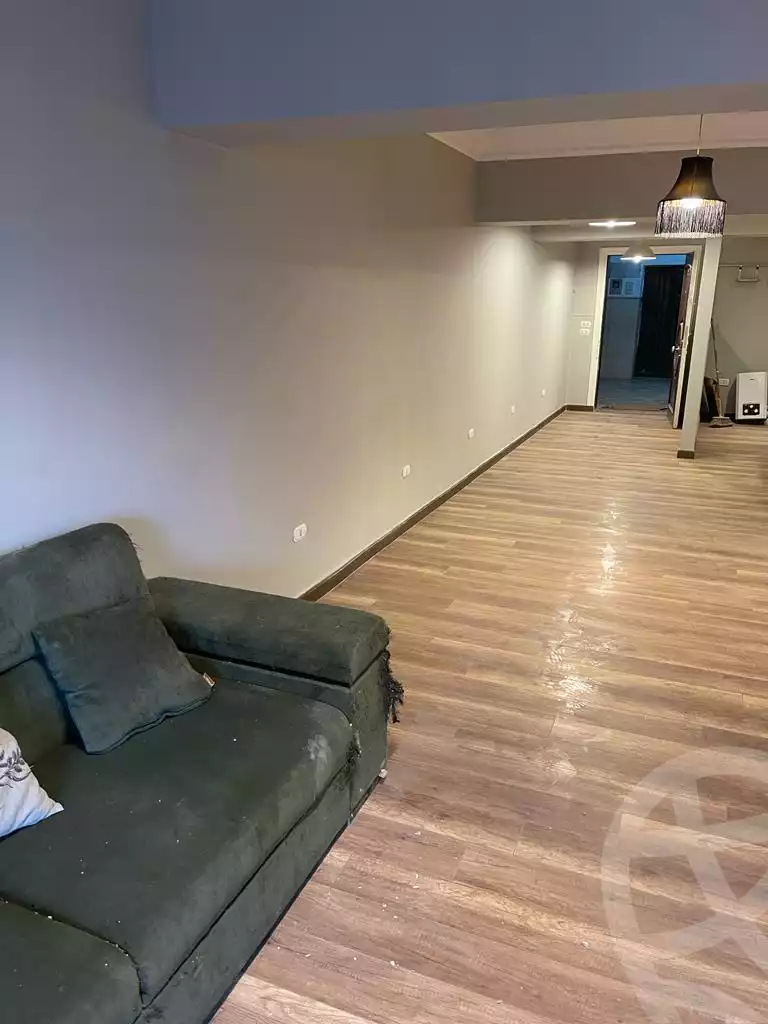 https://aqarmap.com.eg/ar/listing/4179425-for-sale-cairo-el-mohandesen-shareaa-ahmed-orabi