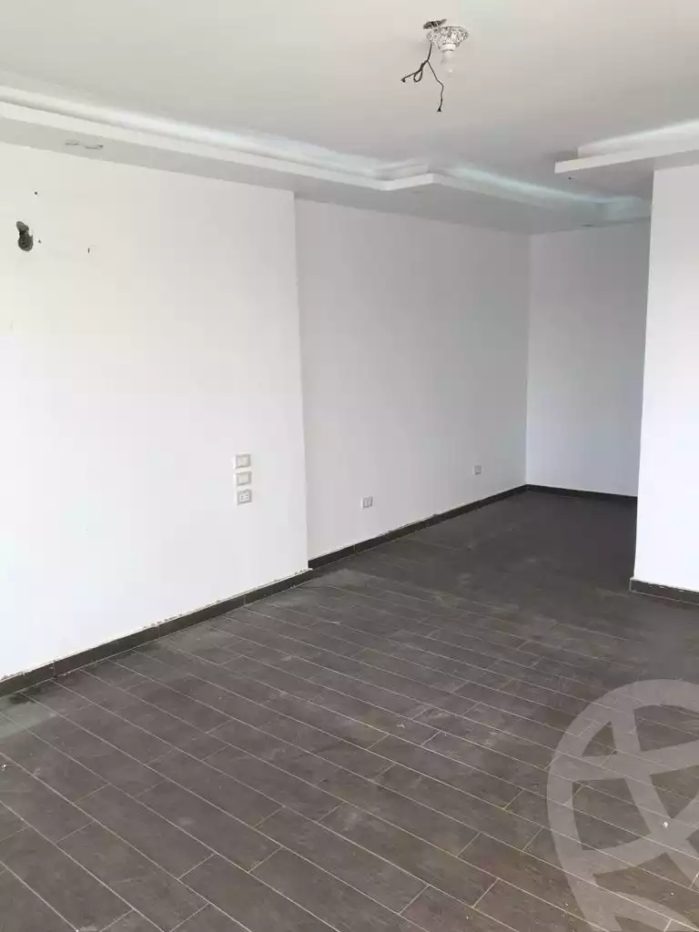 https://aqarmap.com.eg/en/listing/4183833-for-rent-cairo-new-cairo-compounds-the-square
