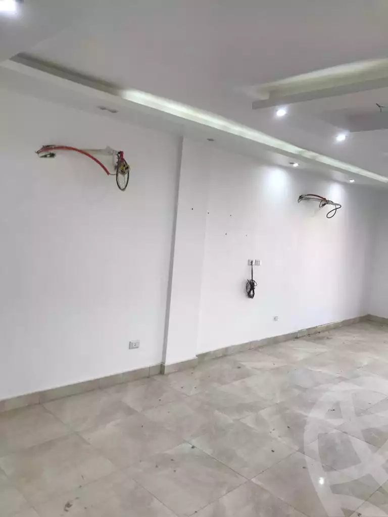 https://aqarmap.com.eg/en/listing/4183833-for-rent-cairo-new-cairo-compounds-the-square