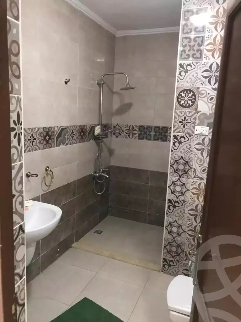 https://aqarmap.com.eg/en/listing/4183833-for-rent-cairo-new-cairo-compounds-the-square