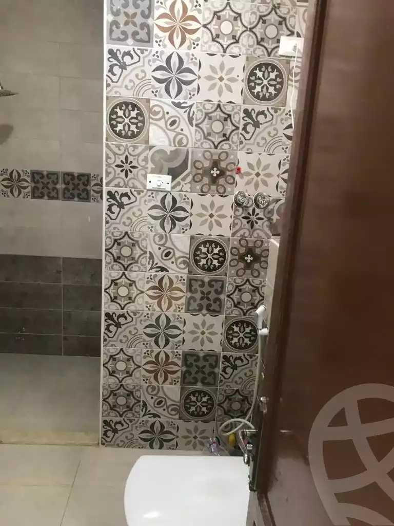 https://aqarmap.com.eg/en/listing/4183833-for-rent-cairo-new-cairo-compounds-the-square