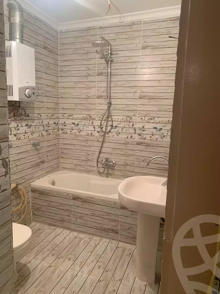 https://aqarmap.com.eg/en/listing/4184026-for-sale-al-shanab-st