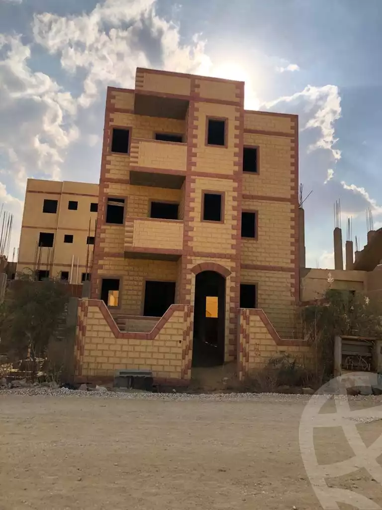 https://aqarmap.com.eg/ar/listing/4184039-for-sale-cairo-6th-of-october-hadaeq-october-ebni-betak-7