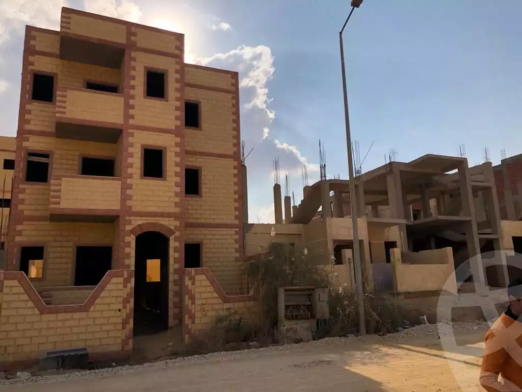 https://aqarmap.com.eg/ar/listing/4184039-for-sale-cairo-6th-of-october-hadaeq-october-ebni-betak-7