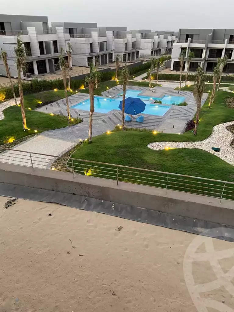 https://aqarmap.com.eg/en/listing/4189459-for-sale-cairo-el-sheikh-zayed-city-compounds-in-sheikh-zayed-el-patio-zahraa
