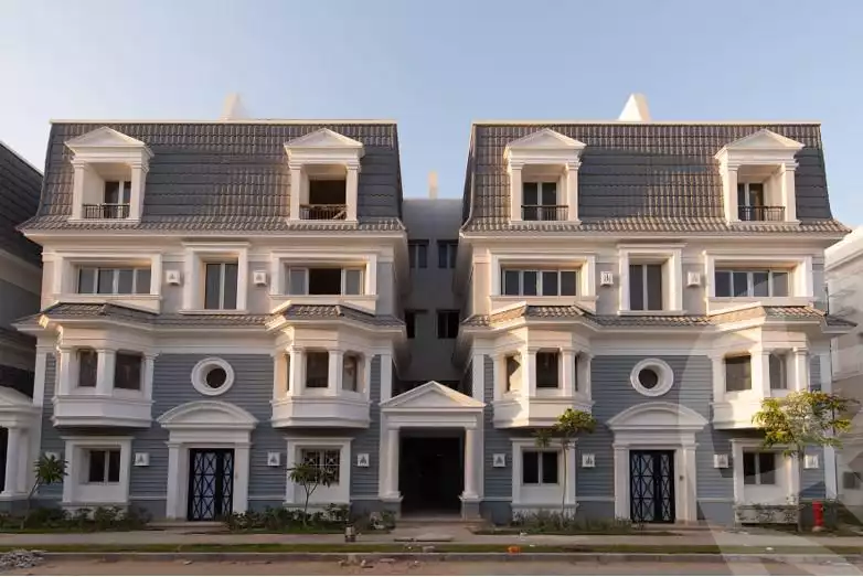 https://aqarmap.com.eg/ar/listing/4193732-for-sale-cairo-6th-of-october-compounds-mountain-view-october-park