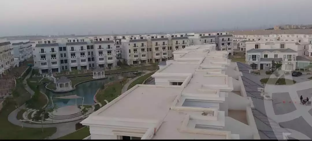 https://aqarmap.com.eg/en/listing/4194452-for-sale-cairo-6th-of-october-compounds-mountain-view-october-park