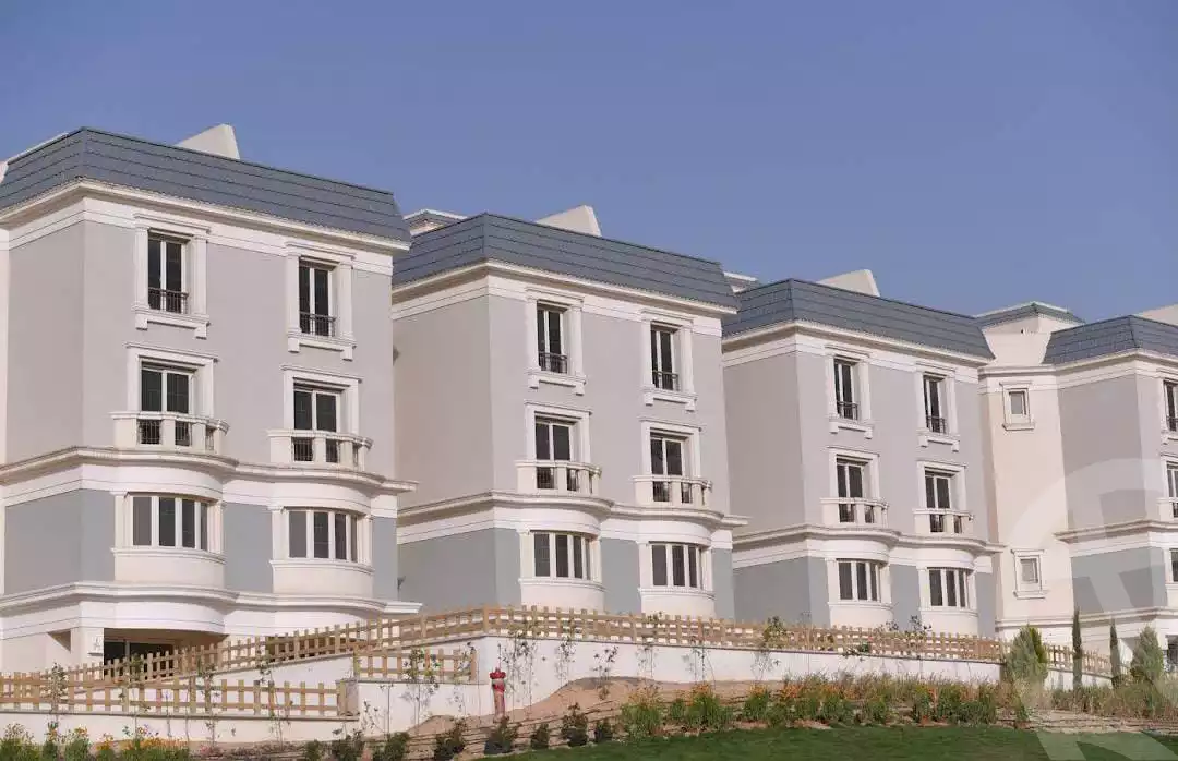 https://aqarmap.com.eg/en/listing/4194452-for-sale-cairo-6th-of-october-compounds-mountain-view-october-park