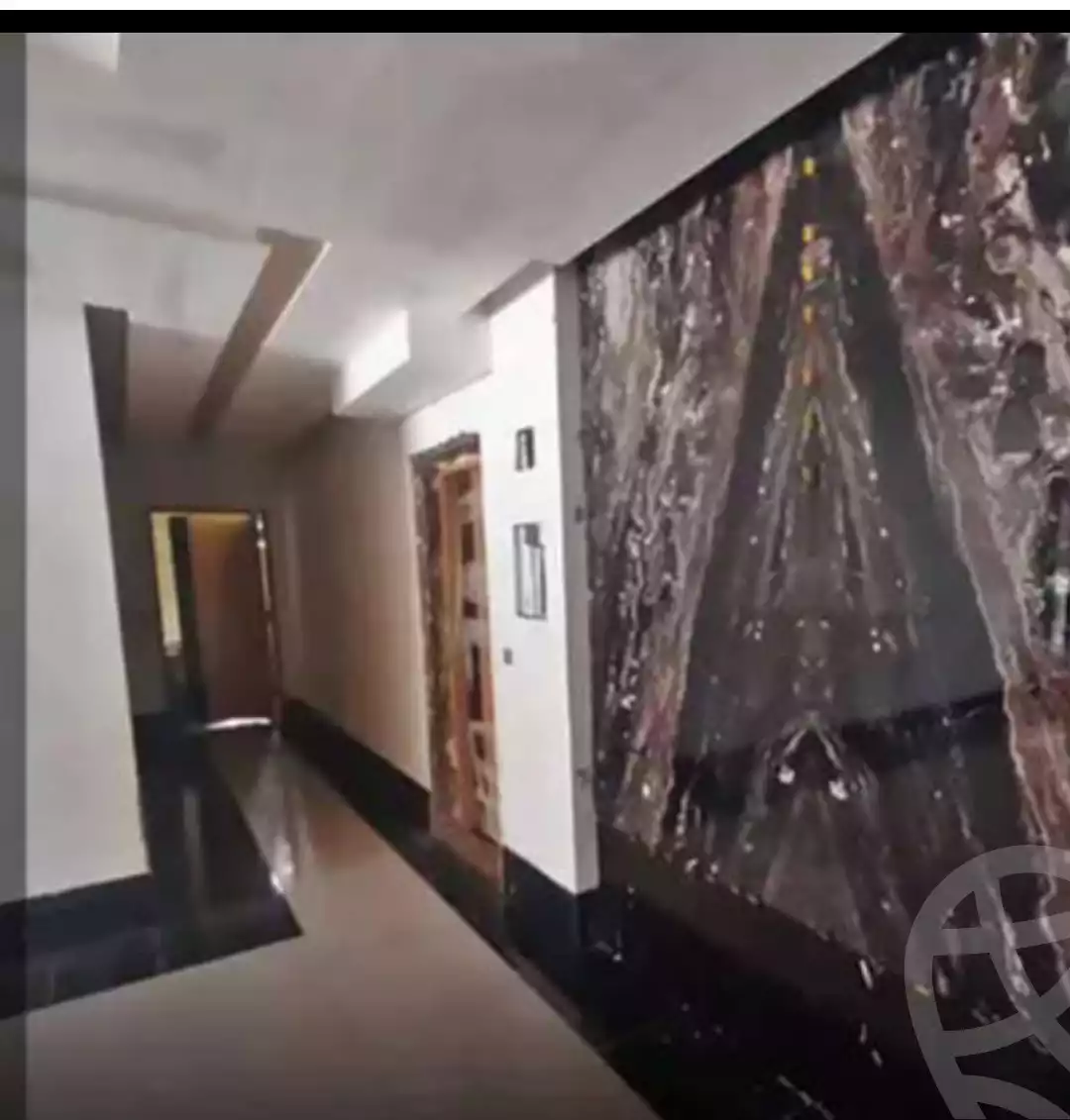 https://aqarmap.com.eg/en/listing/4195873-for-sale-cairo-new-administrative-capital-r7-midtown-condo