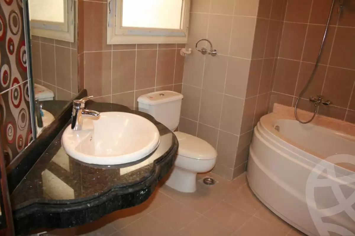 https://aqarmap.com.eg/ar/listing/4196290-for-rent-cairo-new-cairo-compounds-el-guezira-green-park