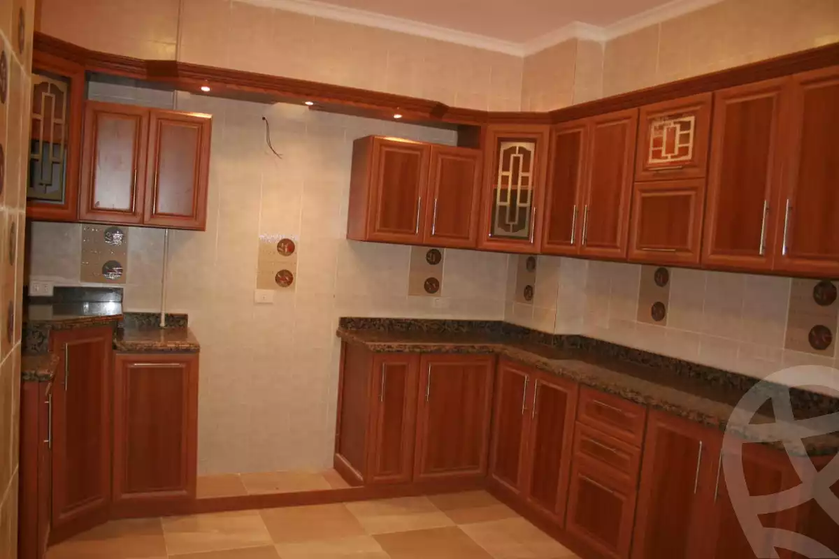 https://aqarmap.com.eg/ar/listing/4196290-for-rent-cairo-new-cairo-compounds-el-guezira-green-park
