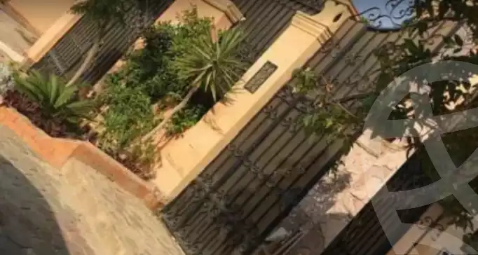 https://aqarmap.com.eg/en/listing/4196369-for-rent-cairo-new-cairo-compounds-flowers-park