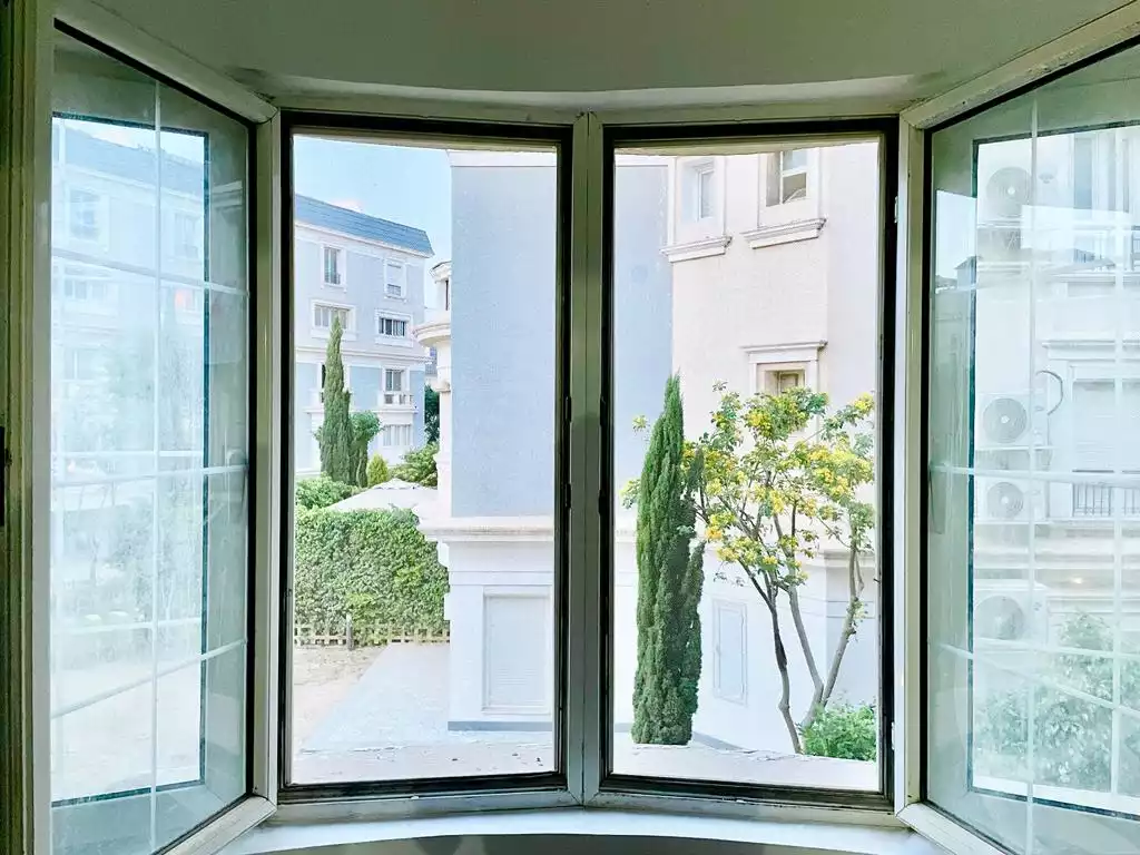https://aqarmap.com.eg/ar/listing/4197991-for-rent-cairo-new-cairo-compounds-mountain-view-executive-residence
