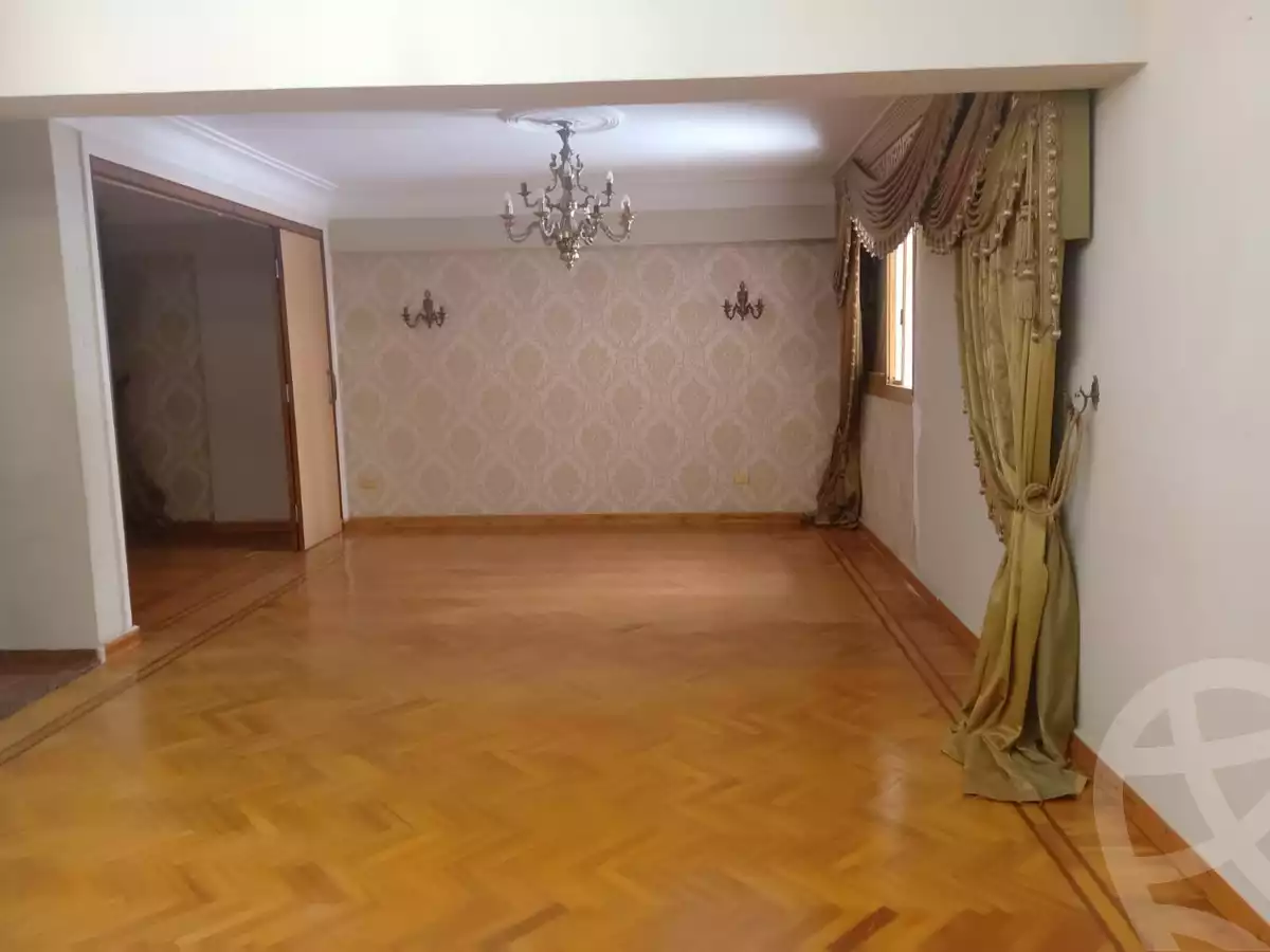https://aqarmap.com.eg/en/listing/4197977-for-sale-alexandria-sporting-tiba-st