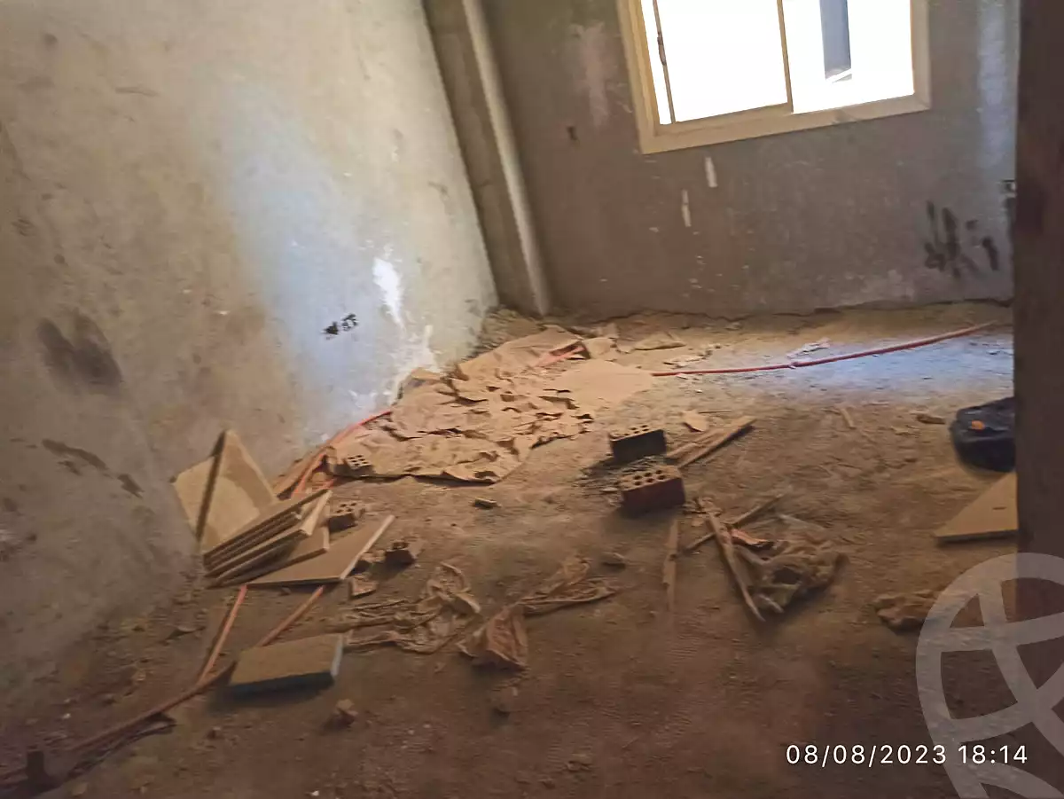 https://aqarmap.com.eg/en/listing/4199190-for-sale-cairo-new-cairo-compounds-la-rose