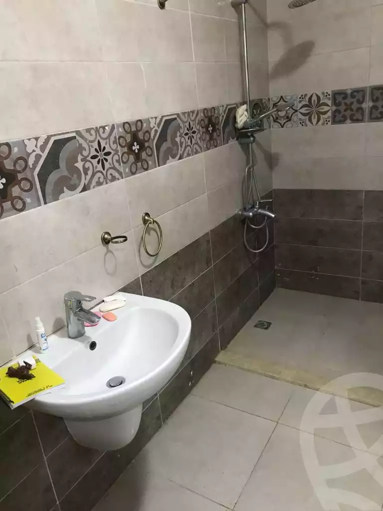 https://aqarmap.com.eg/en/listing/4199836-for-rent-cairo-new-cairo-compounds-the-square