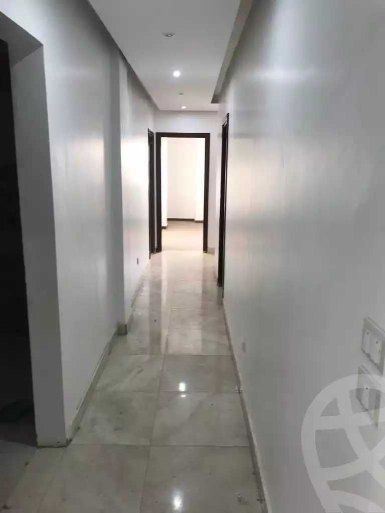 https://aqarmap.com.eg/en/listing/4205820-for-rent-cairo-new-cairo-compounds-the-square