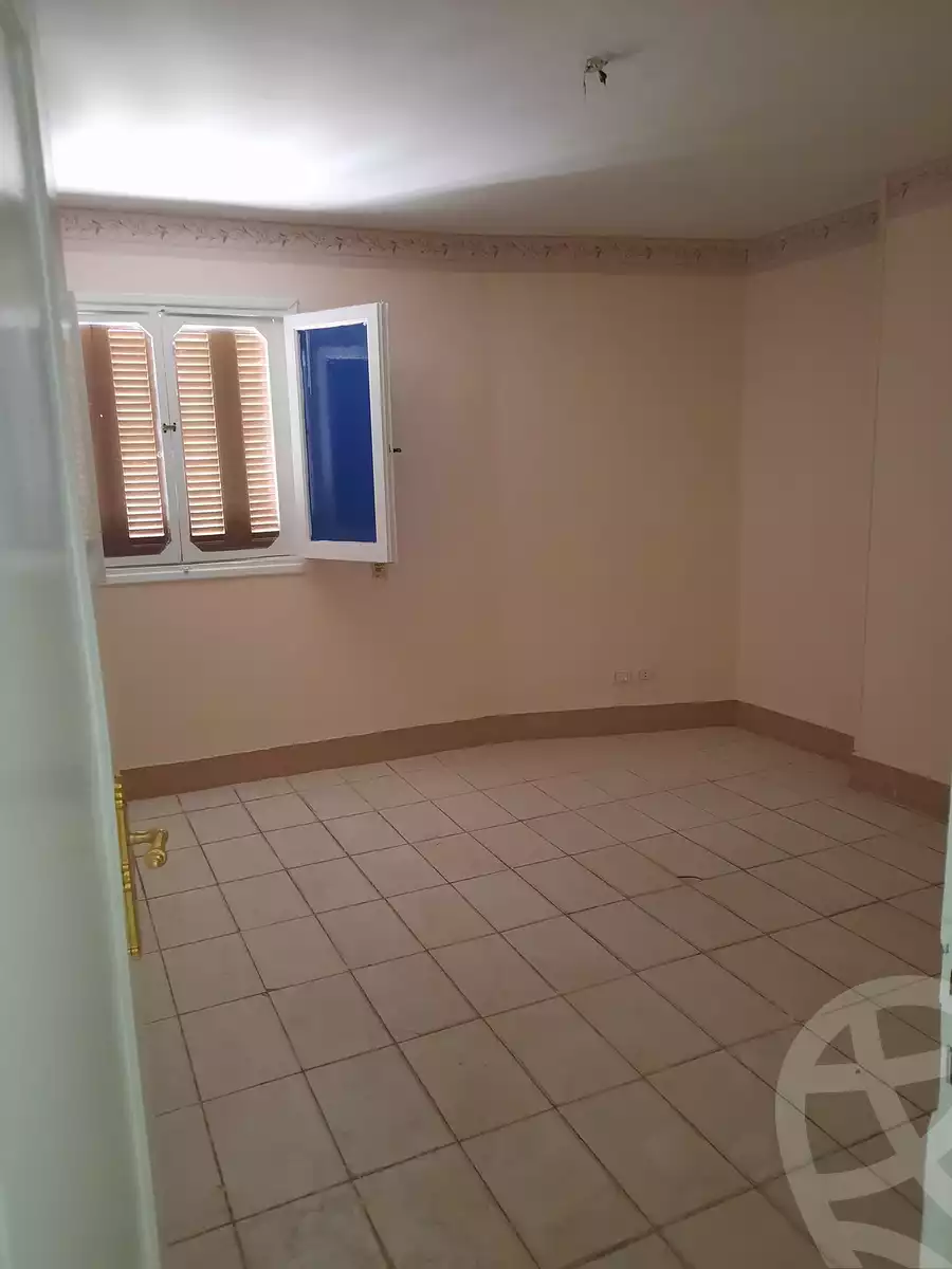 https://aqarmap.com.eg/ar/listing/4205883-for-sale-cairo-el-sayyeda-zeinab-omar-khayrat-st