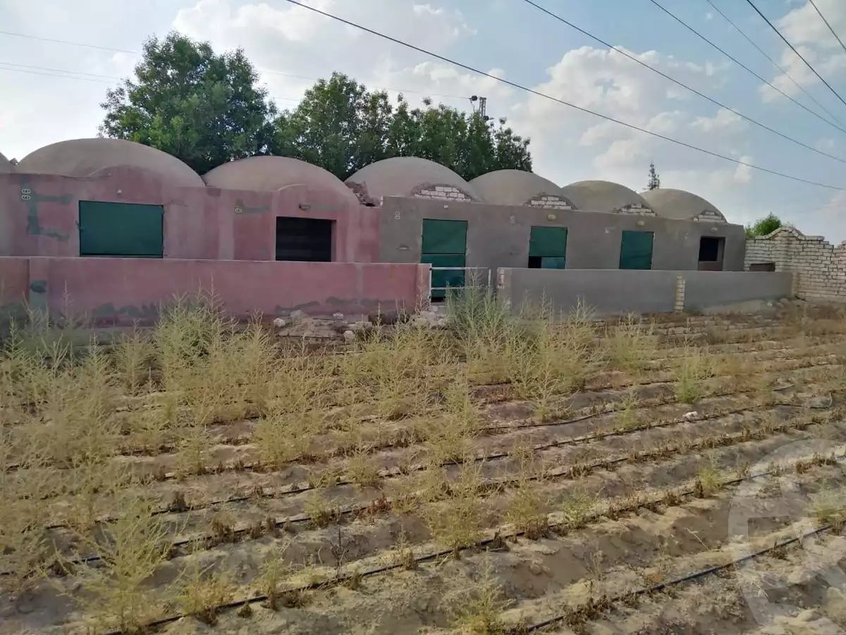 https://aqarmap.com.eg/en/listing/4207554-for-sale-cairo-ismailia-desert-road-golden-park