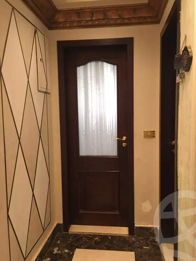 https://aqarmap.com.eg/en/listing/4207705-for-sale-cairo-el-sheikh-zayed-city-compounds-greens