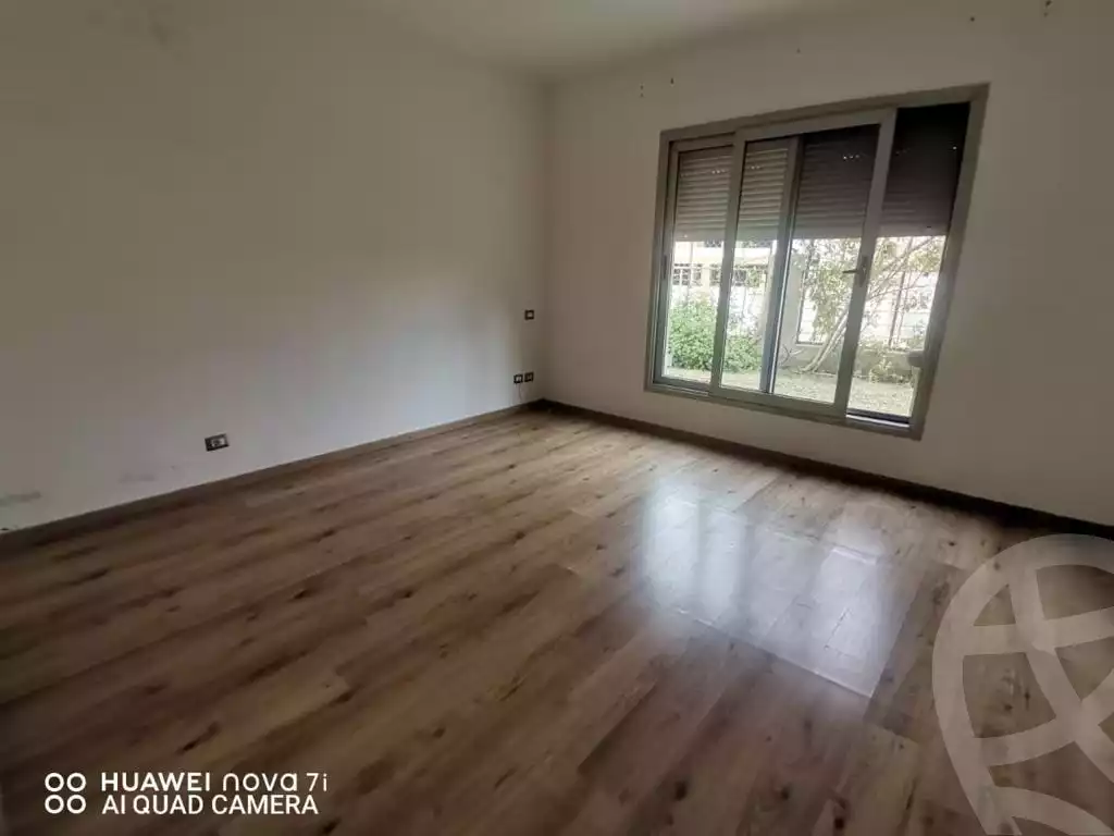 https://aqarmap.com.eg/en/listing/4208813-for-rent-cairo-6th-of-october-compound-palm-parks