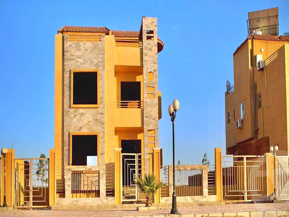 https://aqarmap.com.eg/ar/listing/3024950-projects-green-city