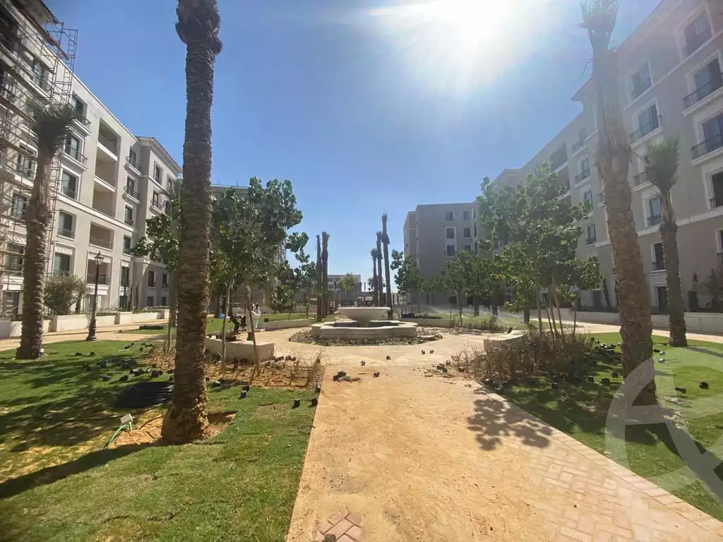 https://aqarmap.com.eg/en/listing/4210086-for-sale-cairo-el-sheikh-zayed-city-compounds-kmbwnd-fyldj-wyst-dr-llttwyr