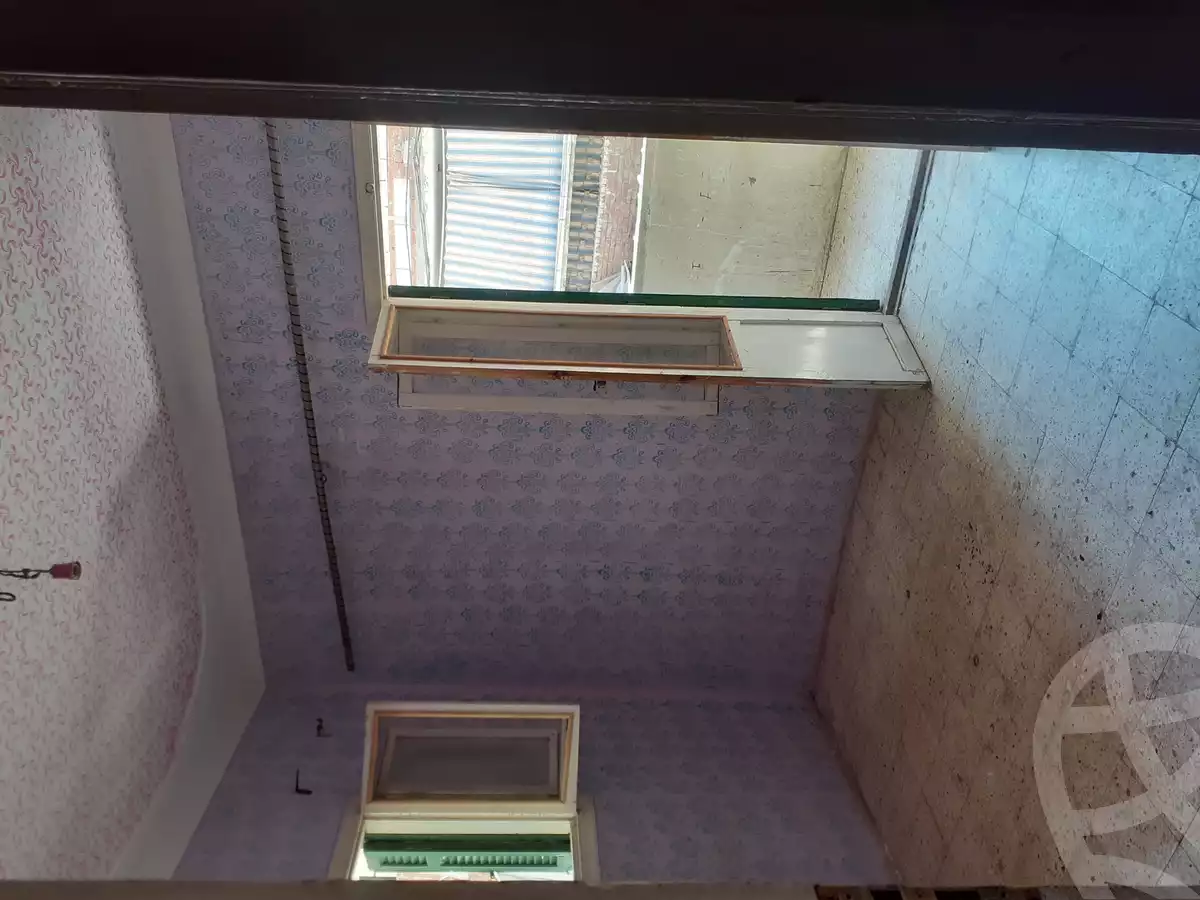 https://aqarmap.com.eg/en/listing/4211661-for-rent-alexandria-alhadara-new-el-hadra-el-fath-st