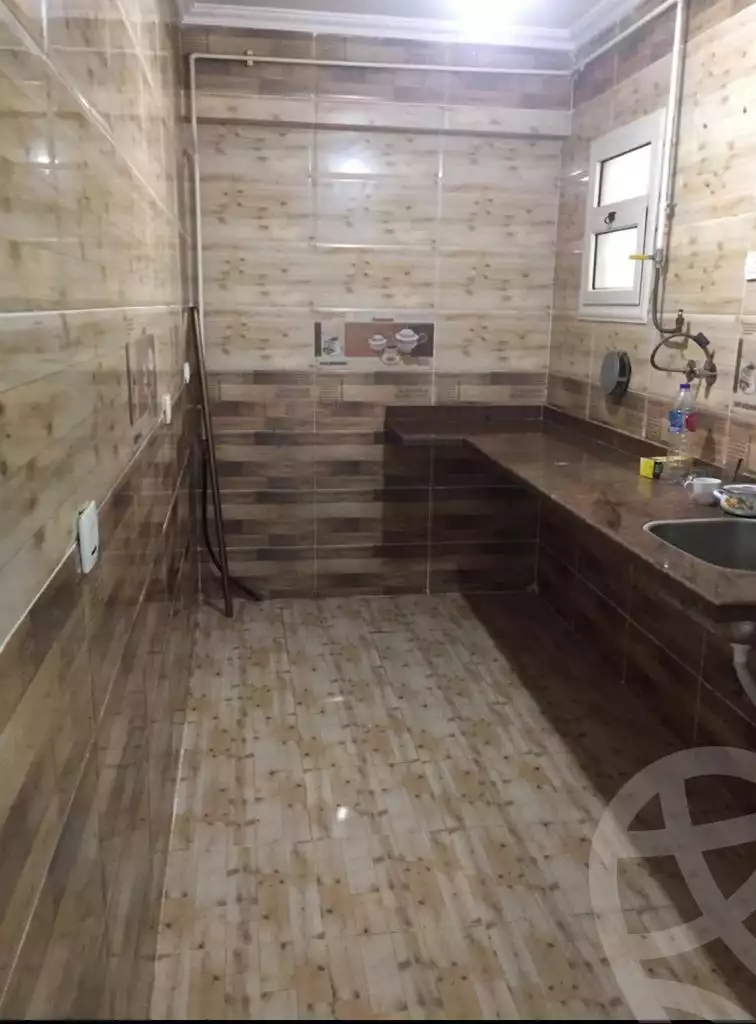 https://aqarmap.com.eg/en/listing/4211799-for-sale-alexandria-kmbwnd-bl-skndry-cleopatra-plaza