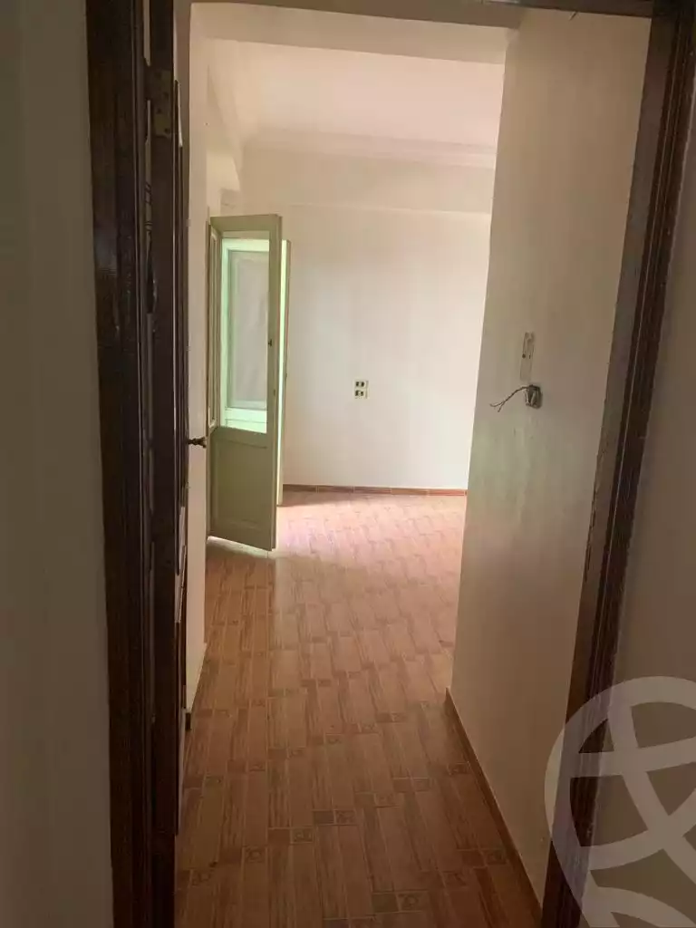 https://aqarmap.com.eg/en/listing/4214197-for-sale-kafr-el-sheikh-kafr-el-sheikh-city-kafr-el-shaikh-city-el-khalifa-el-mamoon-st