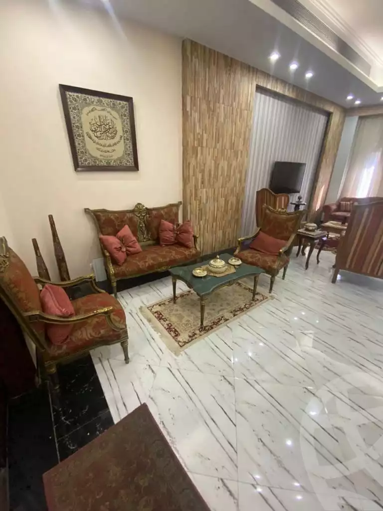 https://aqarmap.com.eg/en/listing/4214660-for-rent-cairo-new-cairo-compounds-hayat-heights