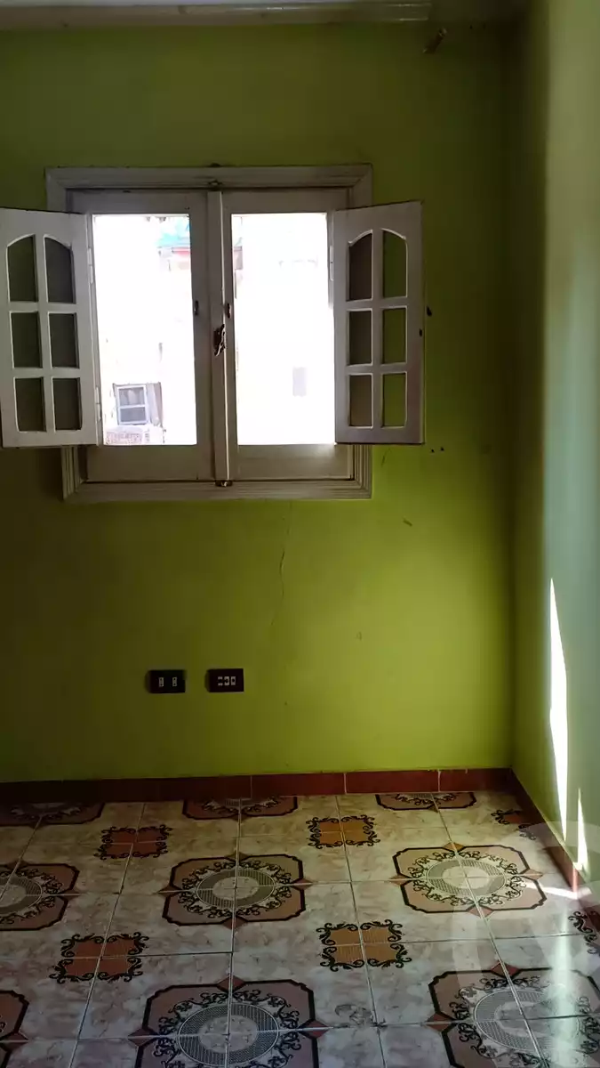 https://aqarmap.com.eg/en/listing/4215871-for-rent-alexandria-moharram-bey-abou-haggag-ln