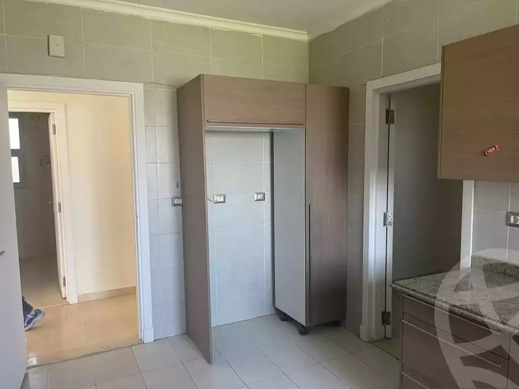 https://aqarmap.com.eg/en/listing/4216818-for-rent-cairo-6th-of-october-compound-palm-parks