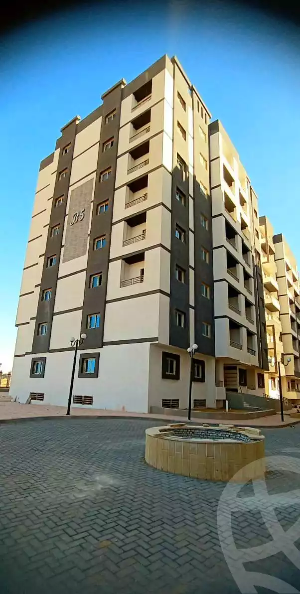 https://aqarmap.com.eg/ar/listing/4216913-for-sale-cairo-new-administrative-capital-r7-le-ciel