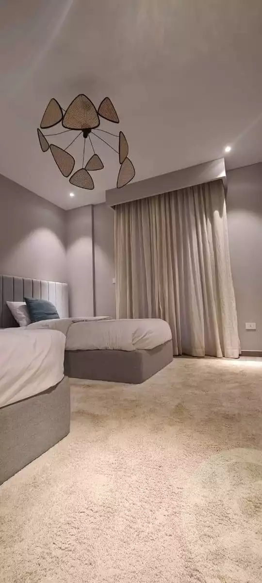 https://aqarmap.com.eg/en/listing/4218404-for-sale-cairo-el-sheikh-zayed-city-compounds-kmbwnd-fyldj-wyst-dr-llttwyr