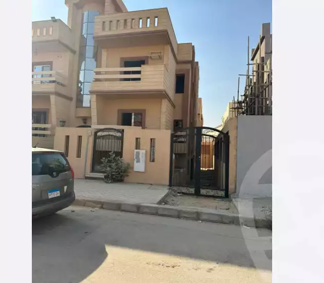 https://aqarmap.com.eg/en/listing/4218793-for-sale-cairo-6th-of-october-compounds-palm-valley