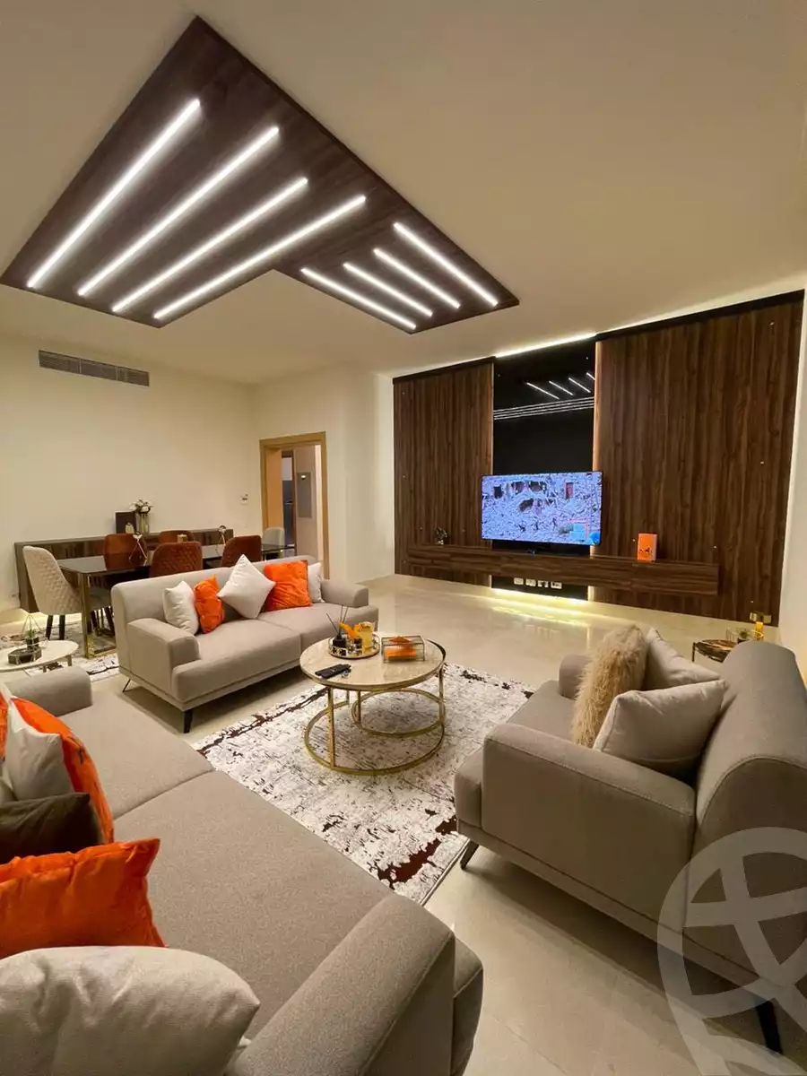 https://aqarmap.com.eg/ar/listing/4219699-for-rent-cairo-el-sheikh-zayed-city-compounds-in-sheikh-zayed-beverly-hills