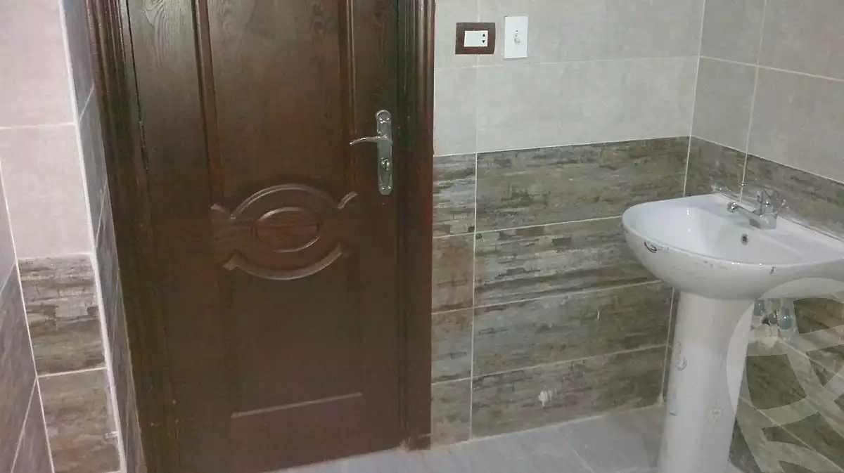 https://aqarmap.com.eg/en/listing/4220709-for-rent-cairo-maadi-ring-road-medium-plateau-el-mantaqa-el-khamsa-street-33