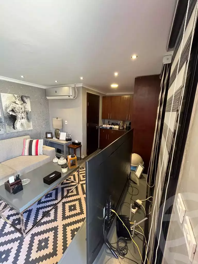 https://aqarmap.com.eg/ar/listing/4220946-for-rent-cairo-el-sheikh-zayed-city-compounds-in-sheikh-zayed-beverly-hills