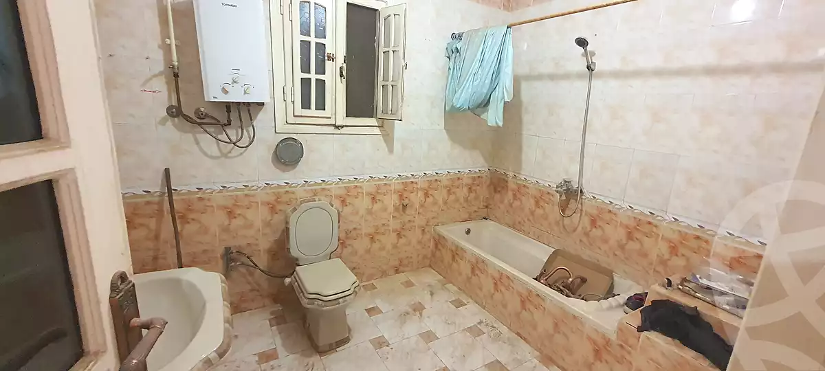 https://aqarmap.com.eg/en/listing/4222016-for-sale-kafr-el-gazzar