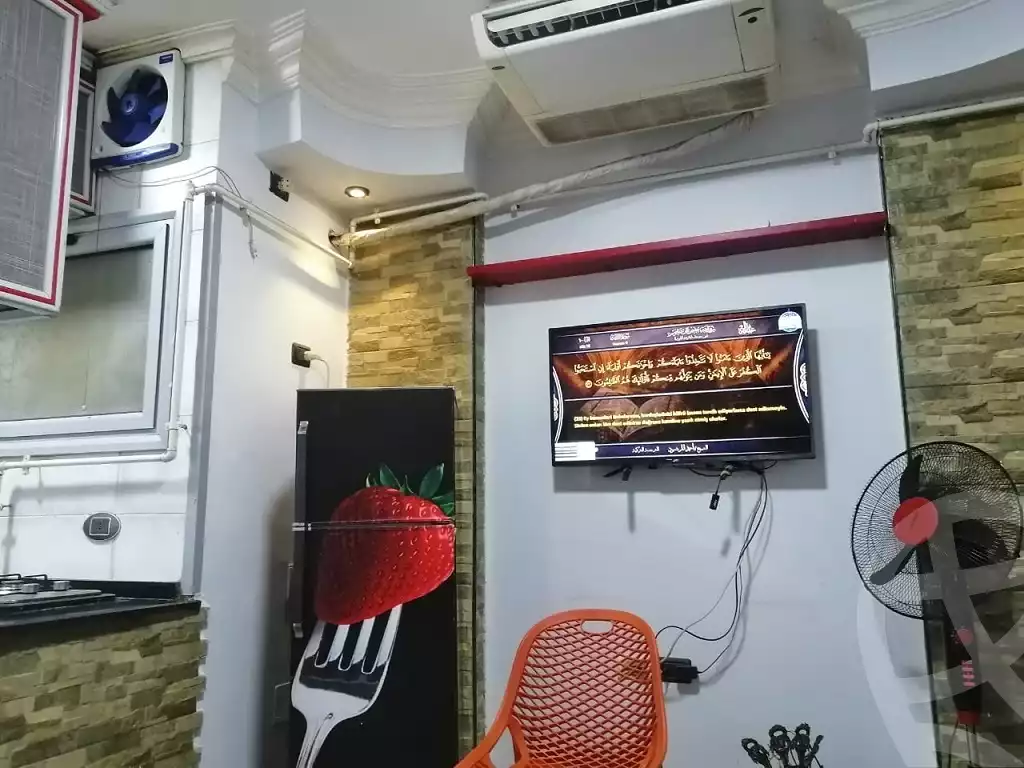 https://aqarmap.com.eg/ar/listing/4222240-for-rent-cairo-hdyq-lhrm--mntq-n