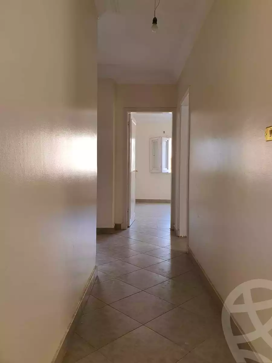 https://aqarmap.com.eg/en/listing/4223080-for-sale-cairo-6th-of-october-compounds-retag-mall