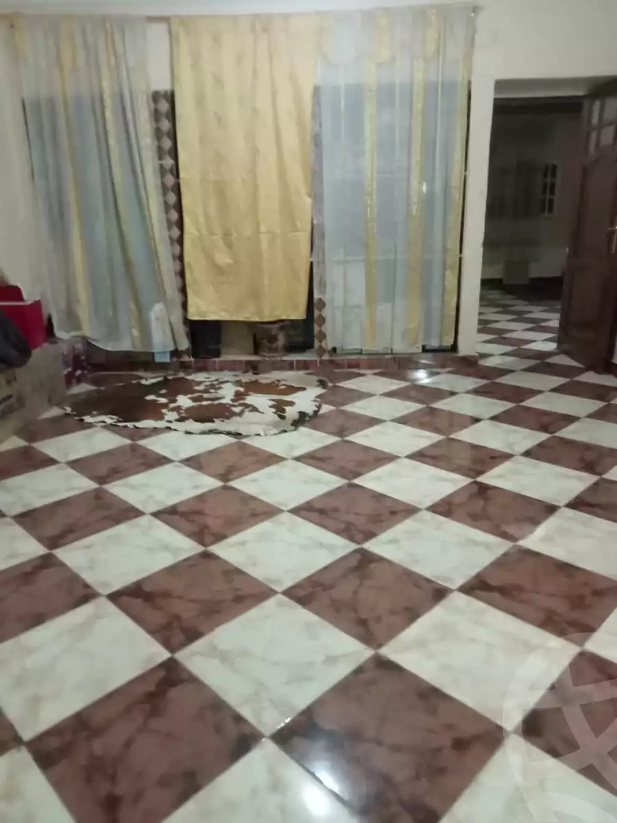 https://aqarmap.com.eg/en/listing/4224610-for-sale-alexandria-lqbry