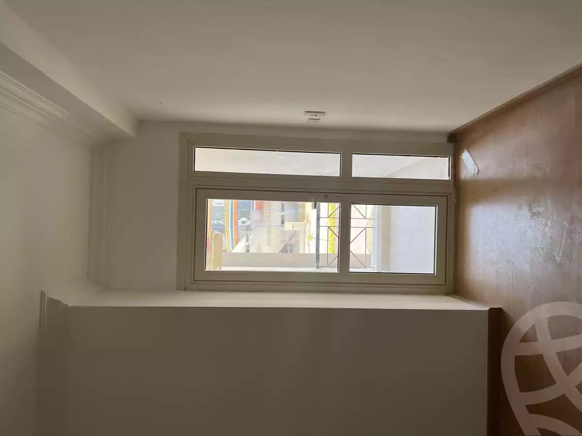https://aqarmap.com.eg/en/listing/4224907-for-rent-cairo-new-administrative-capital-r3-capital-care-medical-complex