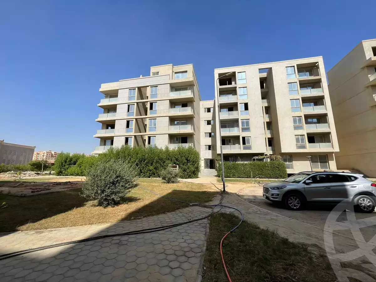 https://aqarmap.com.eg/ar/listing/4225550-for-sale-cairo-6th-of-october-compound-creek-park