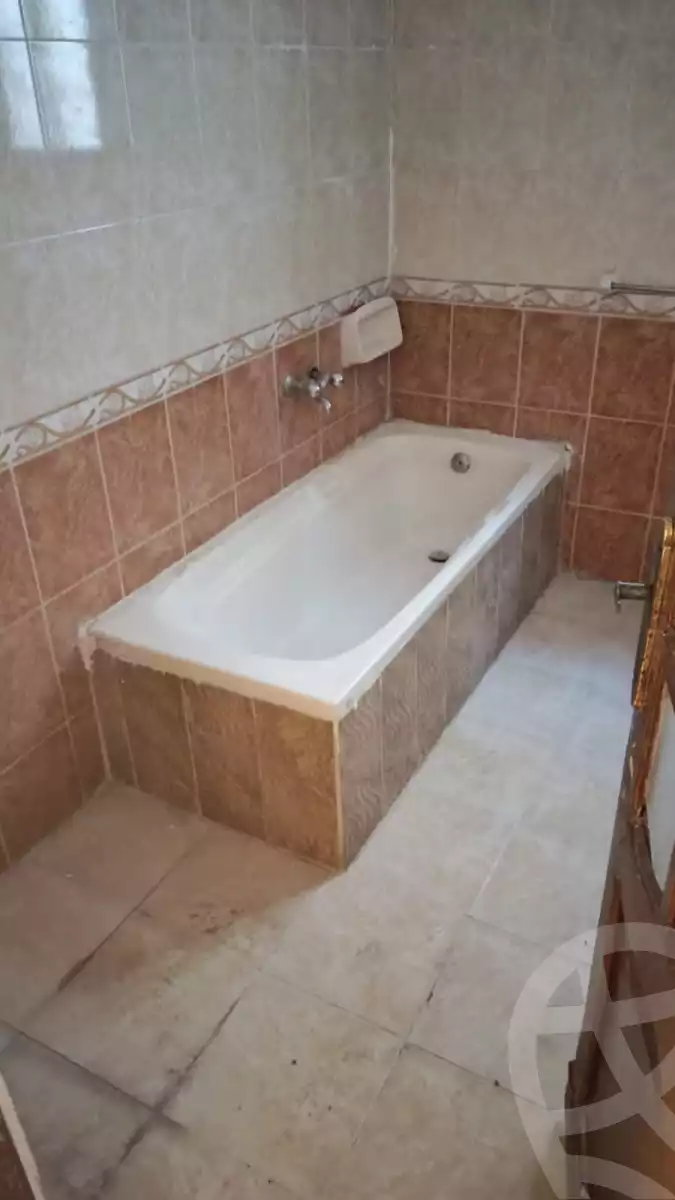 https://aqarmap.com.eg/ar/listing/4228406-for-rent-alexandria-el-hanouvel-kasr-al-quiri-st-1